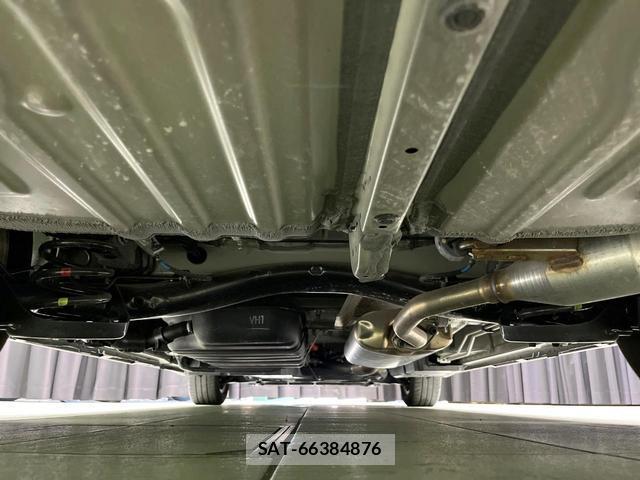 Toyota VOXY 2023-12 8283977-18
