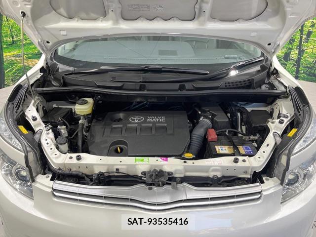 Toyota VOXY 2009-12 8283980-18