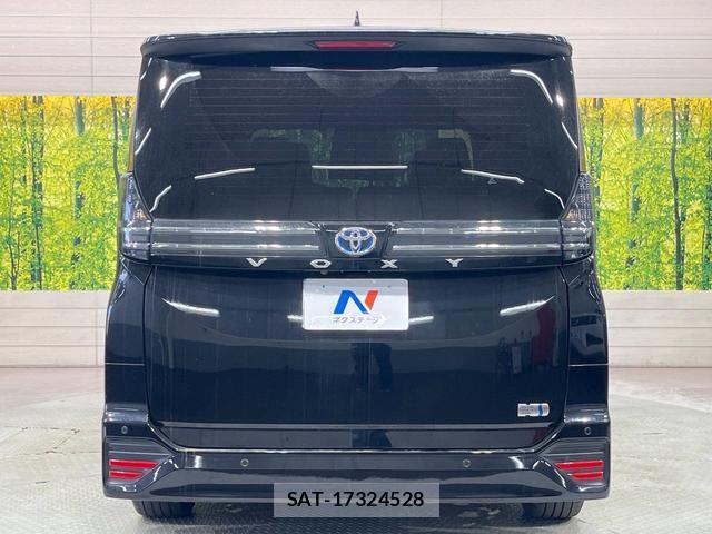 Toyota VOXY 2024-10 8283999-15