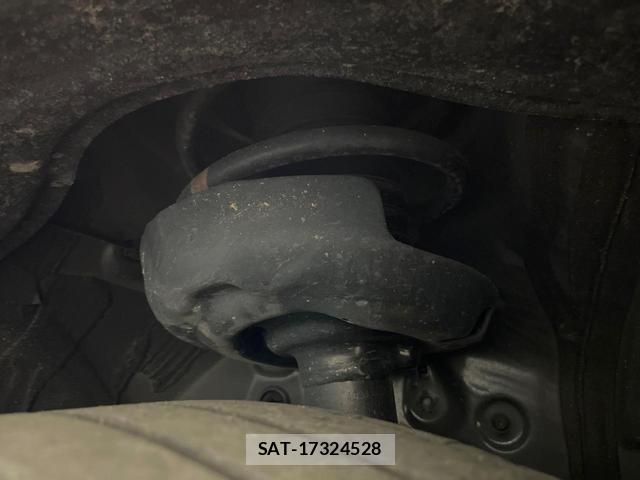 Toyota VOXY 2024-10 8283999-19