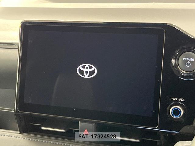 Toyota VOXY 2024-10 8283999-2