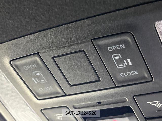 Toyota VOXY 2024-10 8283999-4