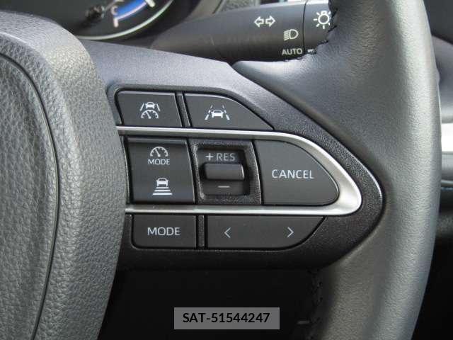 Toyota VOXY 2024-07 8284128-6