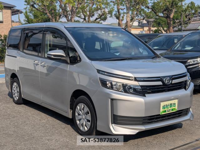 Toyota VOXY 2017-06 8284432-14