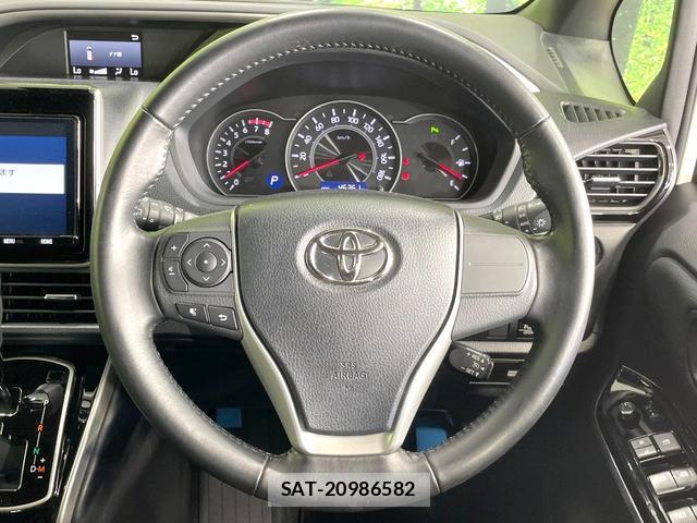 Toyota VOXY 2019-04 8284499-11