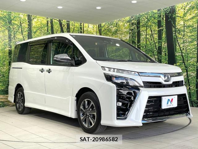 Toyota VOXY 2019-04 8284499-16