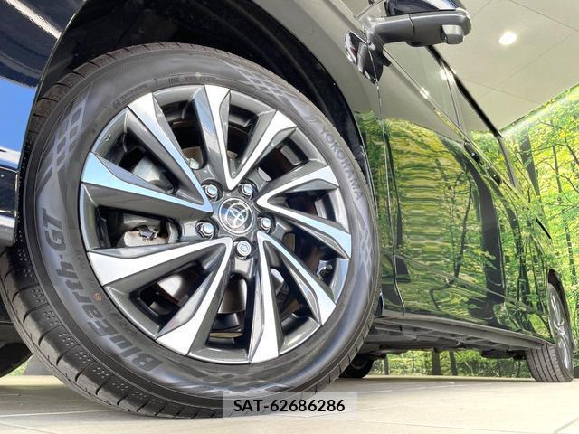 Toyota VOXY 2025-09 8284502-12