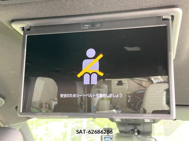 Toyota VOXY 2025-09 8284502-5
