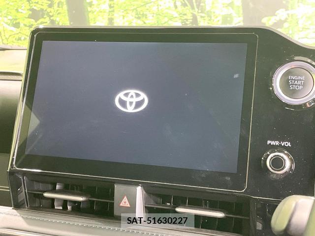 Toyota VOXY 2022-03 8284510-2