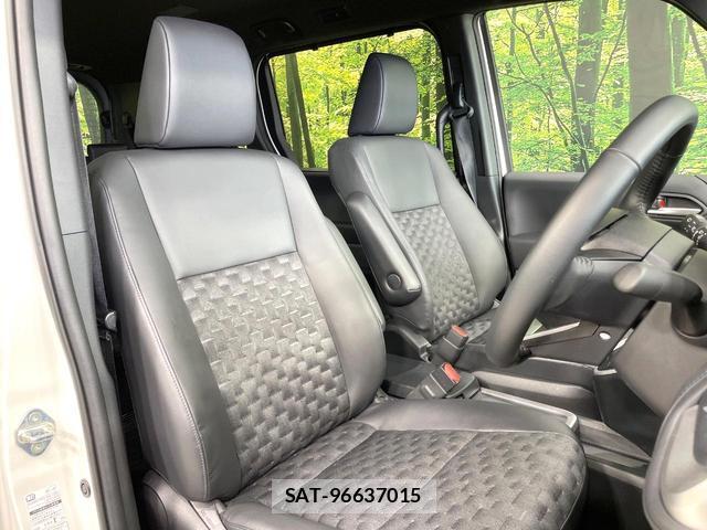 Toyota VOXY 2025-07 8284515-7