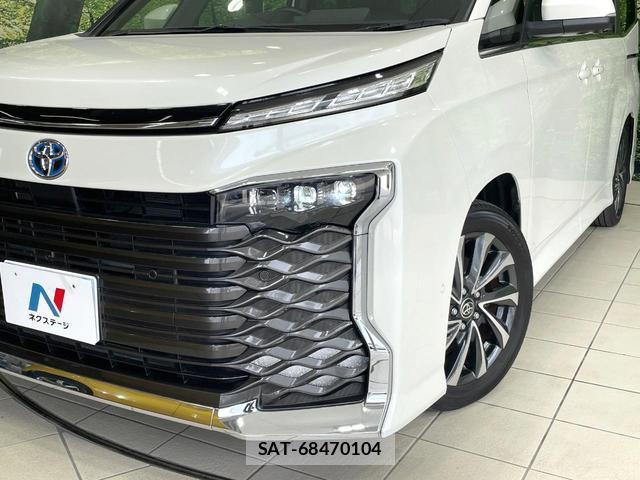 Toyota VOXY 2025-07 8284516-11