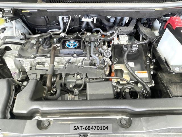 Toyota VOXY 2025-07 8284516-17