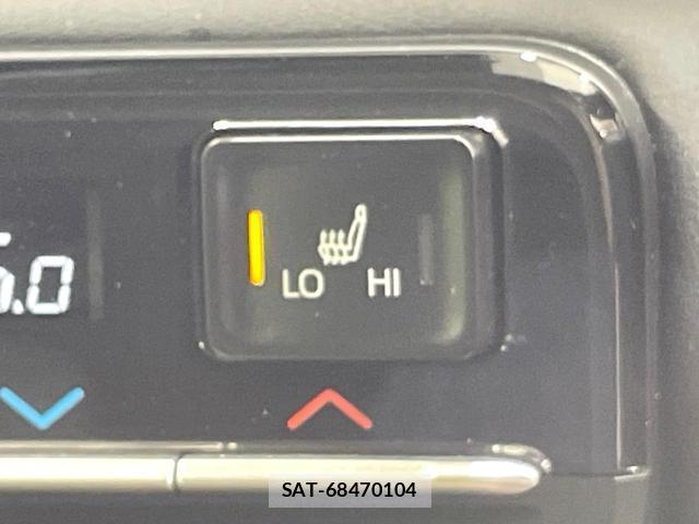 Toyota VOXY 2025-07 8284516-5