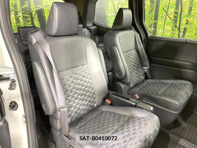 Toyota VOXY 2025-07 8284517-8