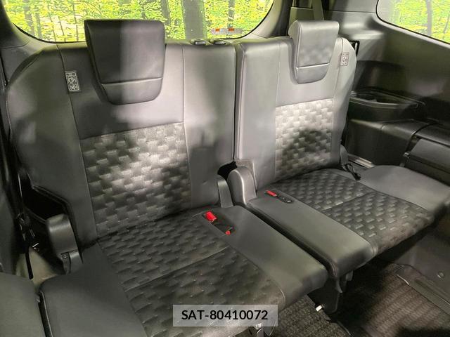 Toyota VOXY 2025-07 8284517-9
