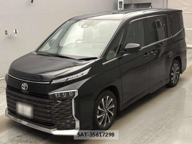 Toyota VOXY 2022-11 8284667-0