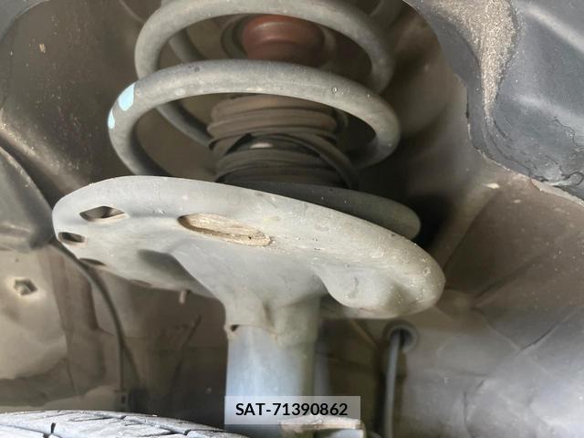 Toyota VOXY 2014-12 8284906-19