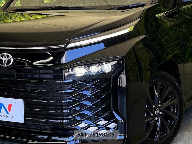 Toyota VOXY 2026-06 8284907-12
