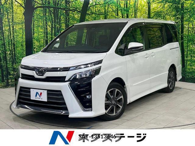 Toyota VOXY 2017-10 8285006-0