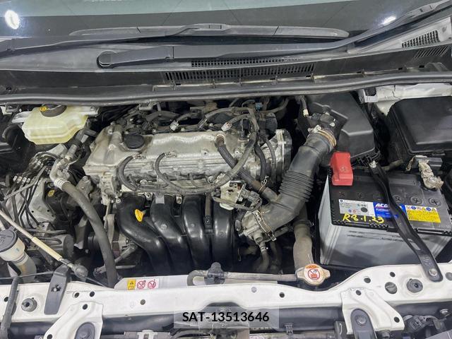 Toyota VOXY 2017-10 8285006-18