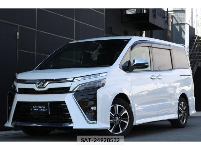 Toyota VOXY 2020-02 8285028-0