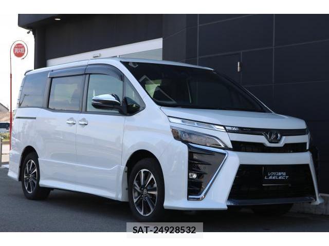 Toyota VOXY 2020-02 8285028-3