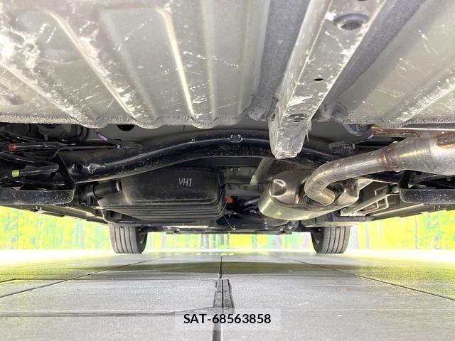 Toyota VOXY 2024-09 8285065-19