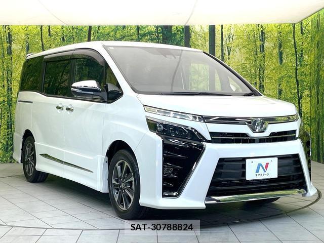Toyota VOXY 2018-09 8285076-16