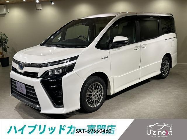 Toyota VOXY 2017-07 8285079-0