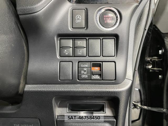 Toyota VOXY 2019-03 8285140-5