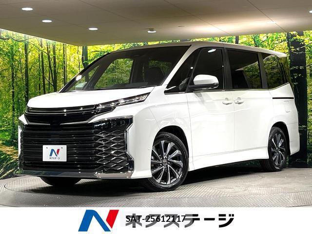 Toyota VOXY 2023-07 8285207-0