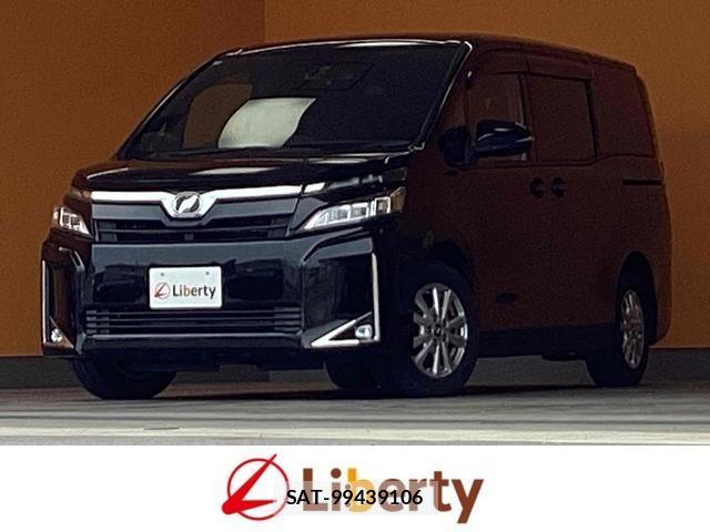 Toyota VOXY 2018-01 8285398-0