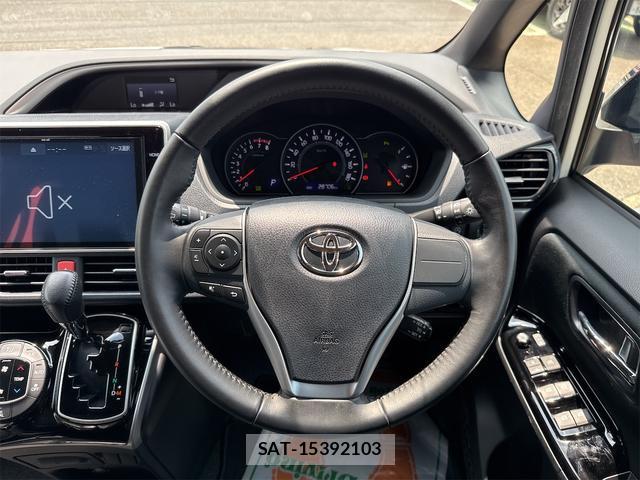 Toyota VOXY 2019-05 8285413-2