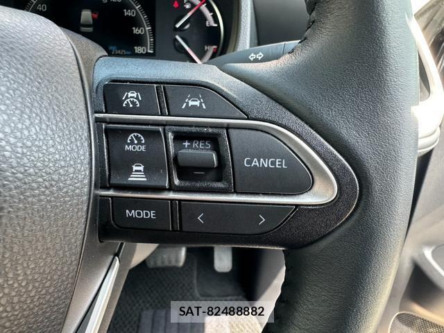 Toyota VOXY 2024-04 8285450-13