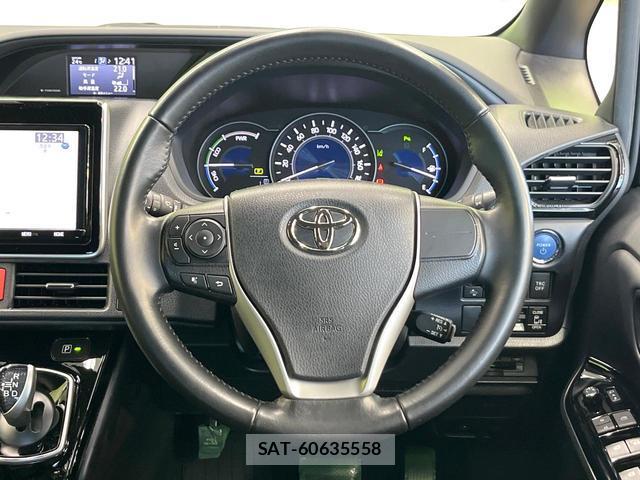 Toyota VOXY 2020-01 8285458-11