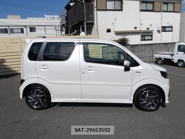 Suzuki WAGON R 2026-03 8278718-3