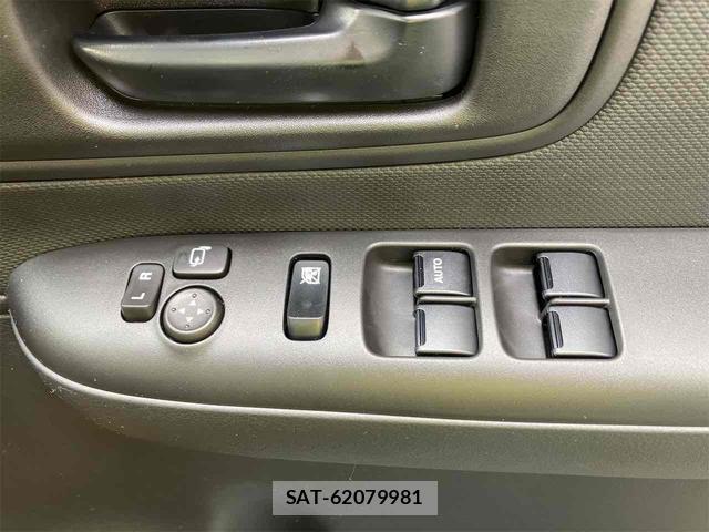 Suzuki WAGON R 2025-06 8277072-10