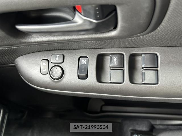 Suzuki WAGON R 2025-11 8277982-8