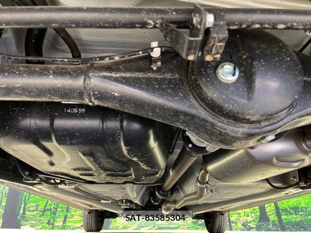 Suzuki WAGON R 2025-06 8278006-18