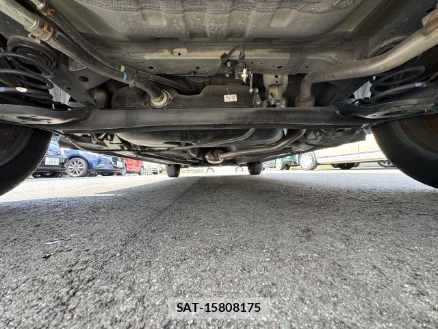 Suzuki WAGON R 2021-10 8284101-19