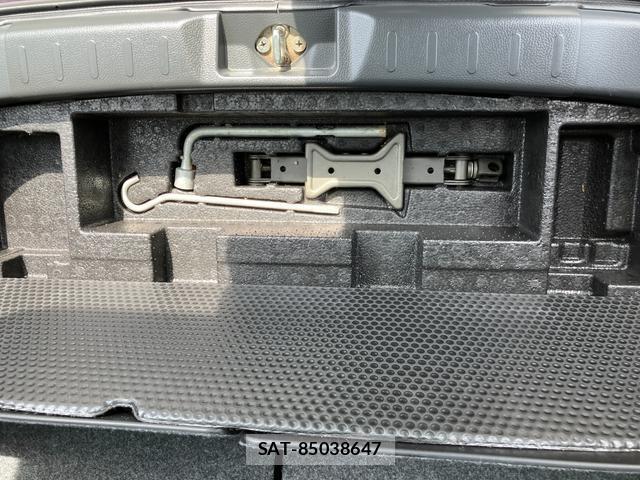 Suzuki WAGON R 2012-09 8277839-17