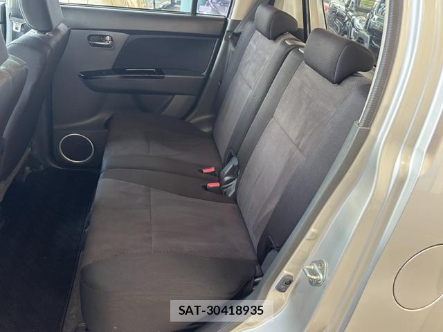 Suzuki WAGON R 2011-11 8283376-12