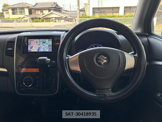 Suzuki WAGON R 2011-11 8283376-15