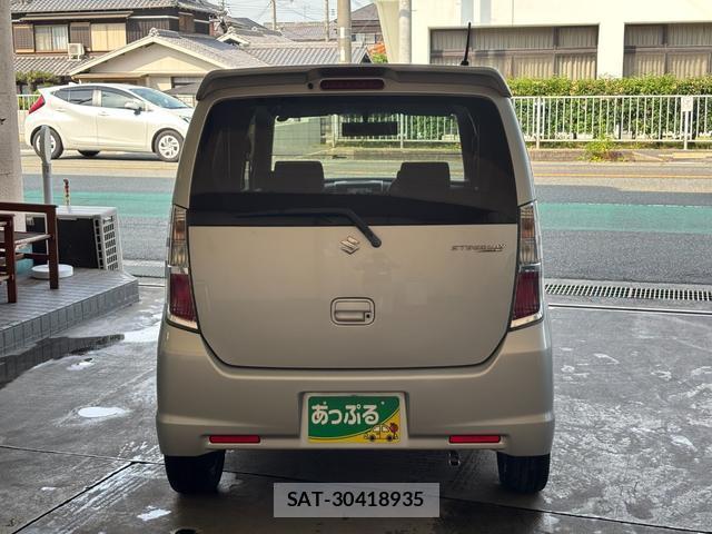 Suzuki WAGON R 2011-11 8283376-2