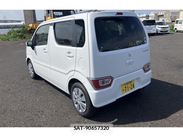 Suzuki WAGON R 2021-03 8277940-9
