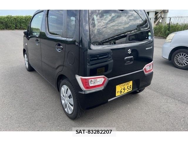 Suzuki WAGON R 2021-02 8277944-1