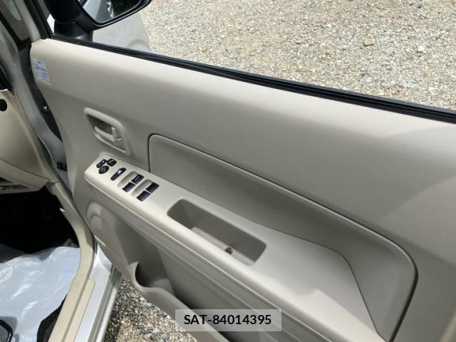 Suzuki WAGON R 2018-09 8279552-12
