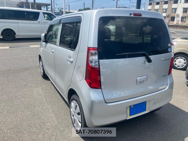 Suzuki WAGON R 2016-08 8279555-4