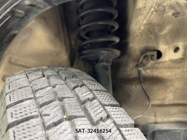Suzuki WAGON R 2009-08 8280122-18