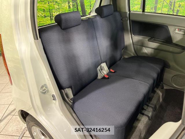Suzuki WAGON R 2009-08 8280122-7